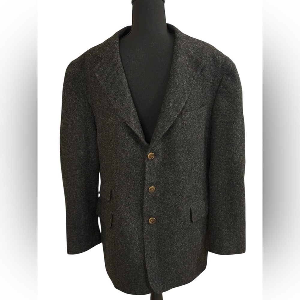 McKenzie Tribe Men wool/alpaca sports jacket with leather trim. Gray. Size Large